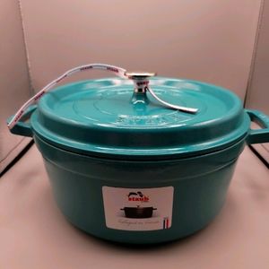 STAUB Cast Iron 4-qt Round Cocotte - Mint Green
